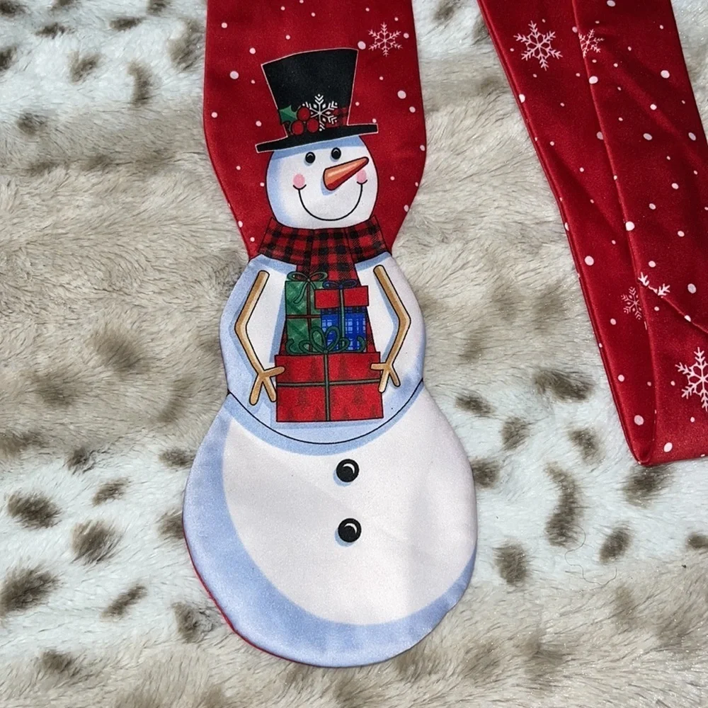 Holiday Snowman Scarf Red
